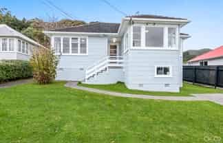 14 Buller Grove, Naenae
