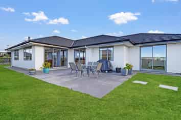 70 Les Wakefield Road, Mapua