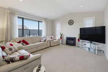 70 Les Wakefield Road, Mapua