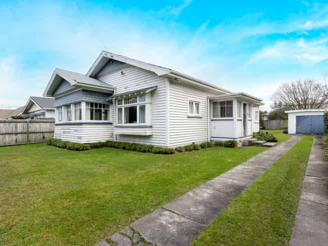 46 St Andrews Square, Strowan