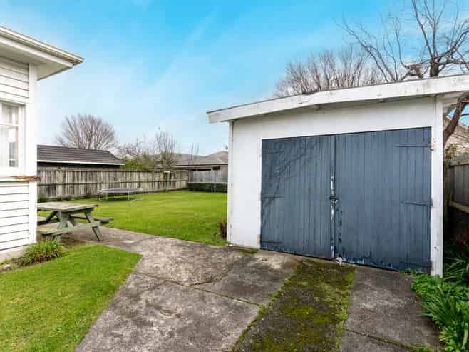 46 St Andrews Square, Strowan