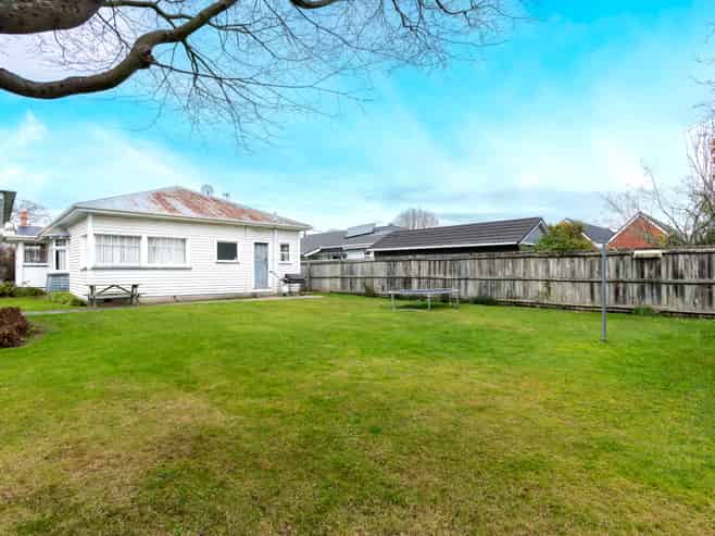 46 St Andrews Square, Strowan