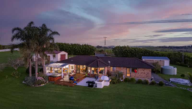 90 Gilbert Road, Mata