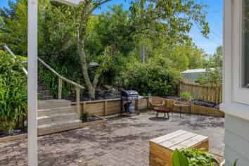 14 Wech Drive, Warkworth