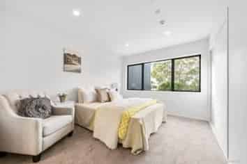7/1 Kaponga Crescent, New Lynn