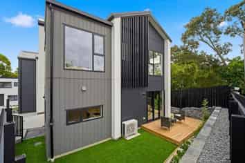 30 Abbotleigh Avenue, Te Atatu Peninsula