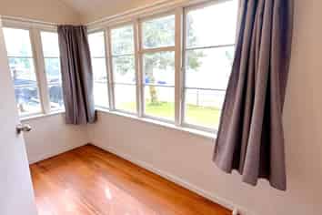 Gisborne - Address withheld