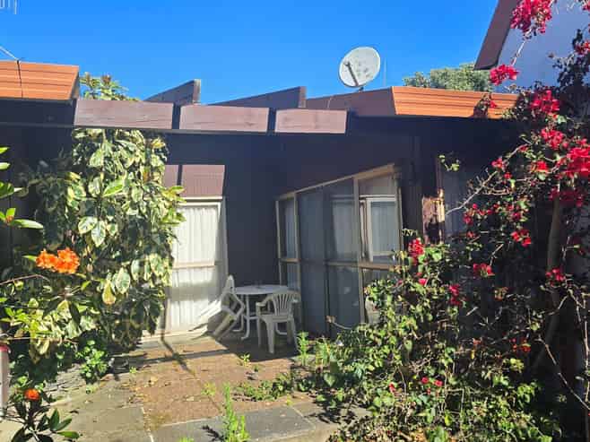 5 Sunny Bay Road, Matua