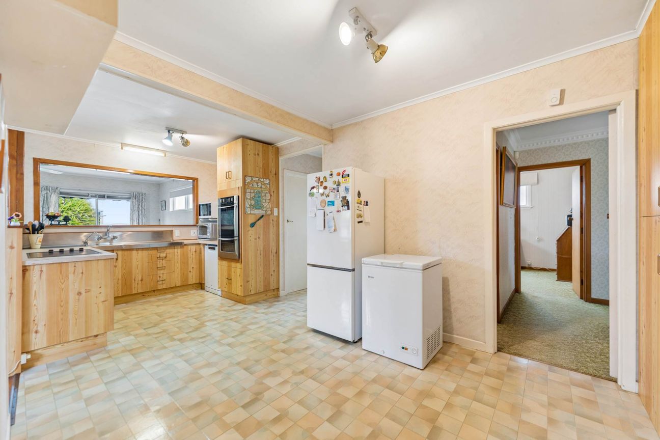 **  SOLD!   SOLD!   SOLD!  ** - Więcej