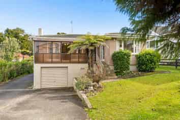 11 Wernham Place, Northcote