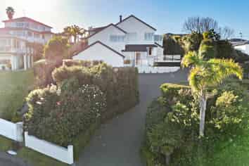 9 Savoy Road, Orewa