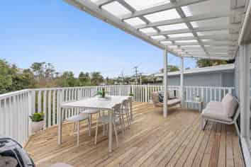36 D'Oyly Drive, Stanmore Bay