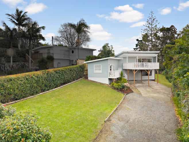 36 D'Oyly Drive, Stanmore Bay