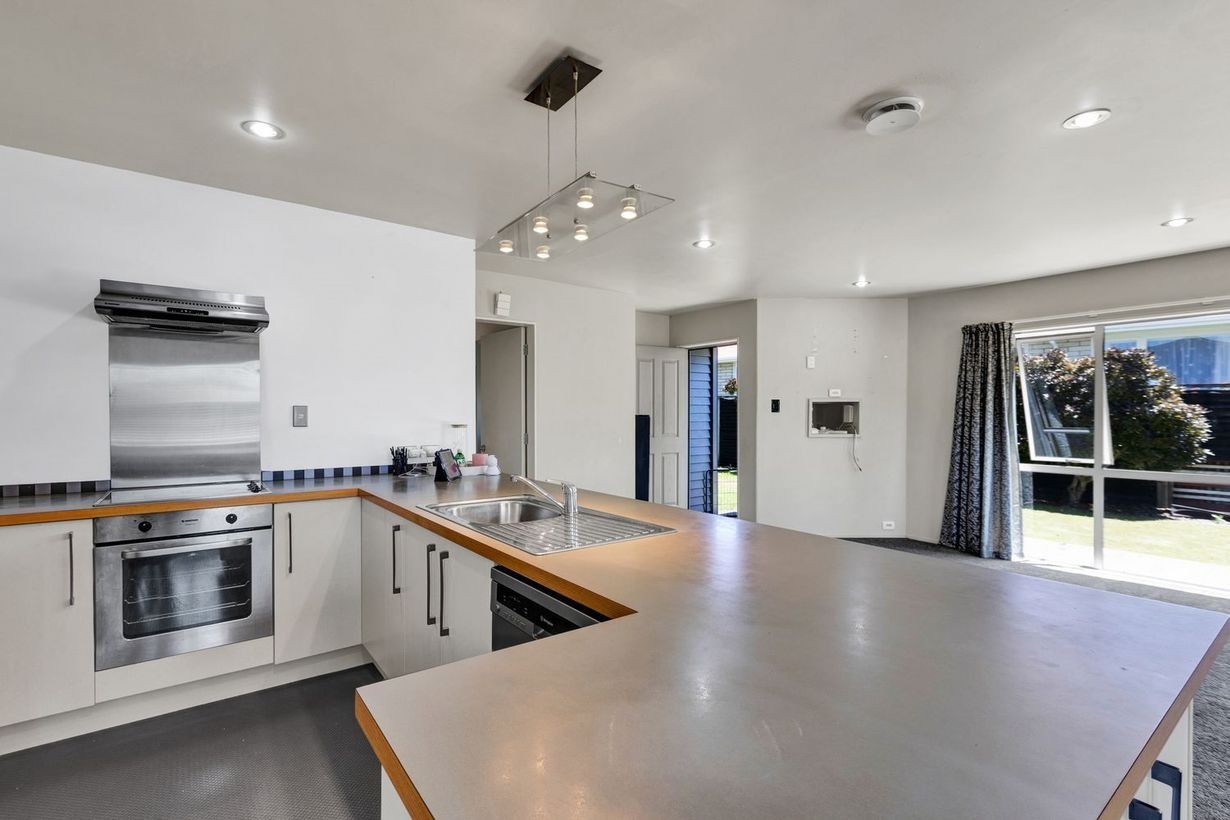 Hawera, 4 bedrooms - Widok 3