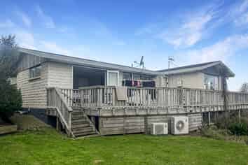 30 Pirinoa Street, Feilding