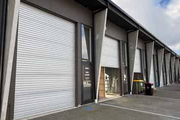 Multifunction Warehouse unit The Works Complex 