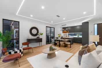 88B Norman Lesser Drive, Saint Johns
