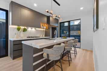 88A Norman Lesser Drive, Saint Johns