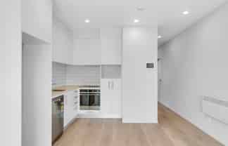 G05/165 Lake Road, Northcote