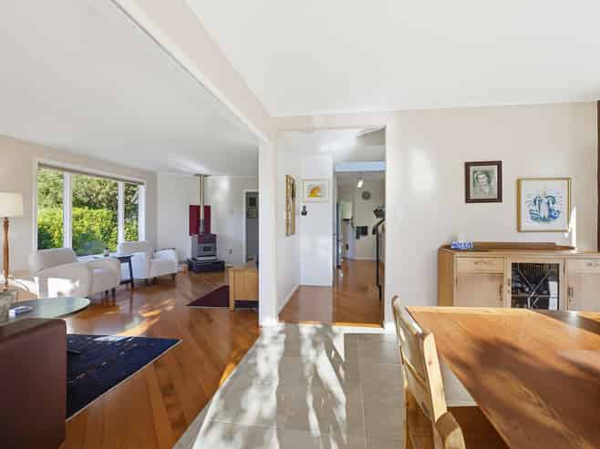15 Wrights Hill Road, Karori