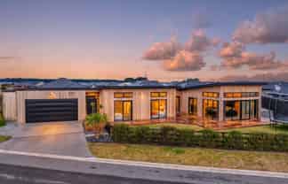 18 Helicon Street, Pegasus