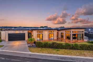 18 Helicon Street, Pegasus