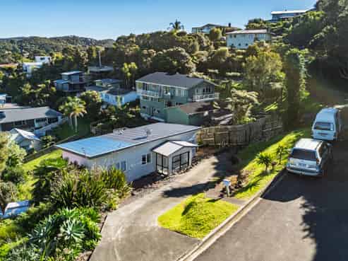 13 Binnie Street, Paihia