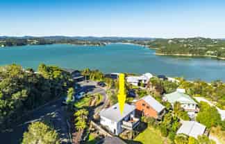 13 Binnie Street, Paihia