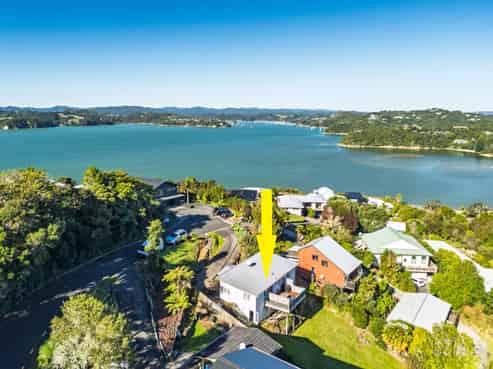 13 Binnie Street, Paihia