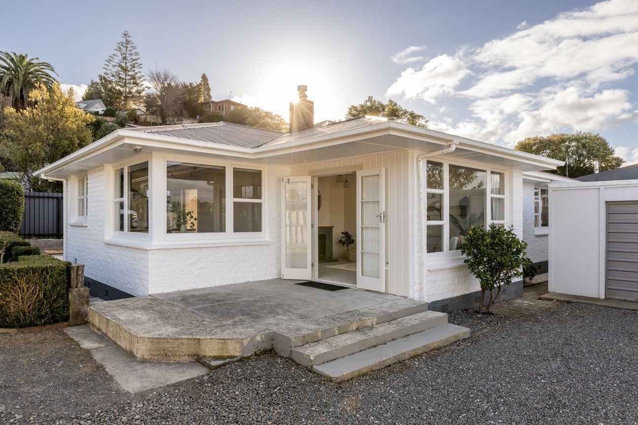 4 BED 2 BATH FREEHOLD – pohled 5