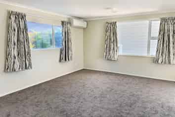 54 Matthews Road, Tamarau