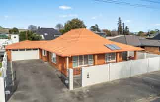 13 Dillon Street, Blenheim