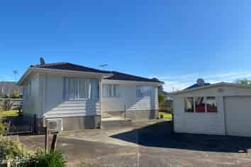40 Desmond Place, Otara