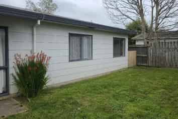 14b Mardon Road, Enderley