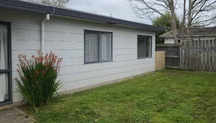 14b Mardon Road, Enderley