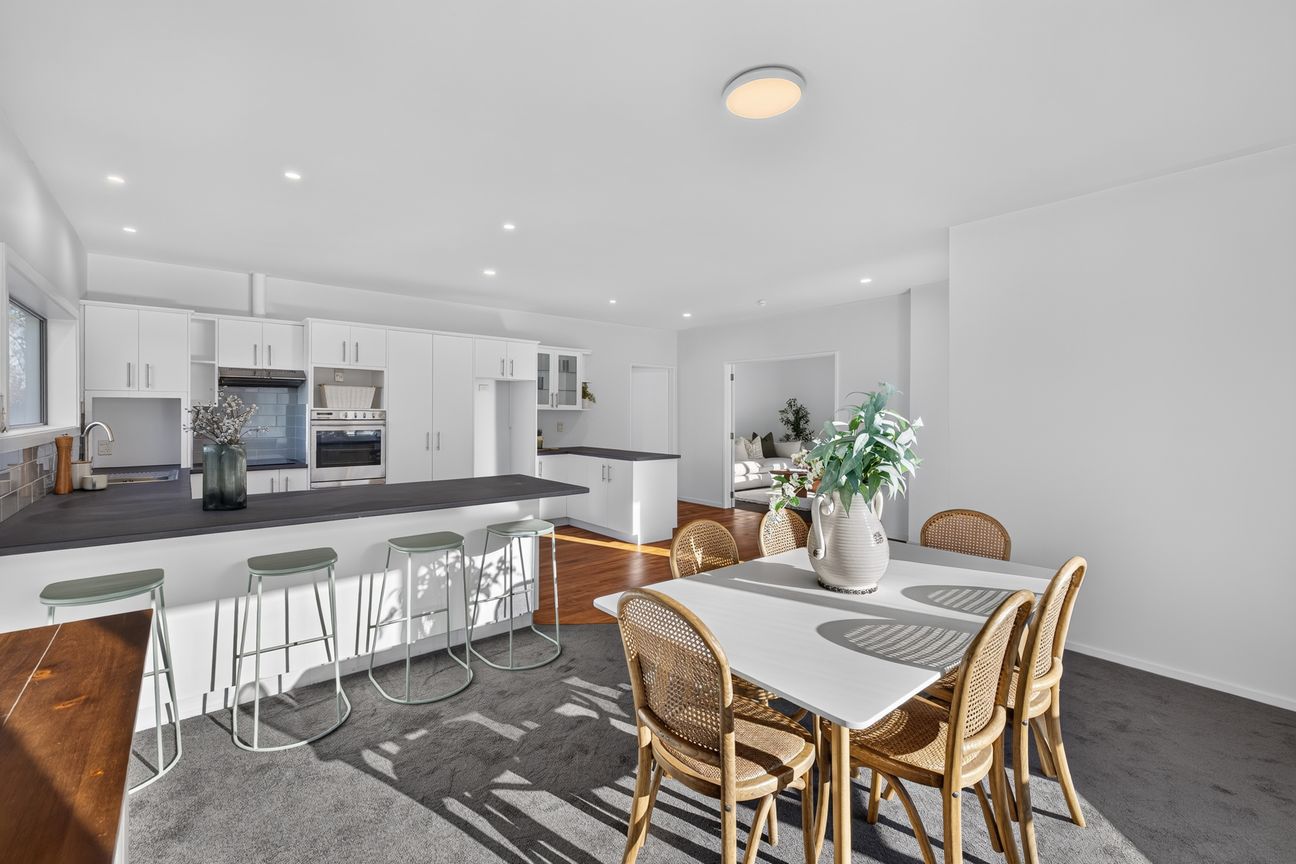 Strong Rental Appeal Near Lincoln Uni - Więcej