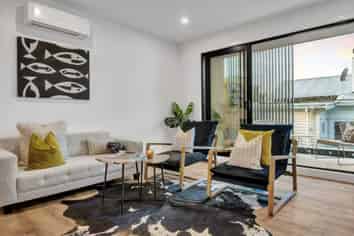 6/48 St Johns Road, Meadowbank