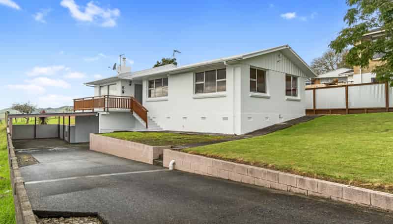 110 Russell Road, Huntly