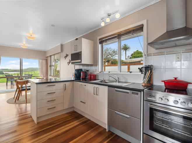 110 Russell Road, Huntly