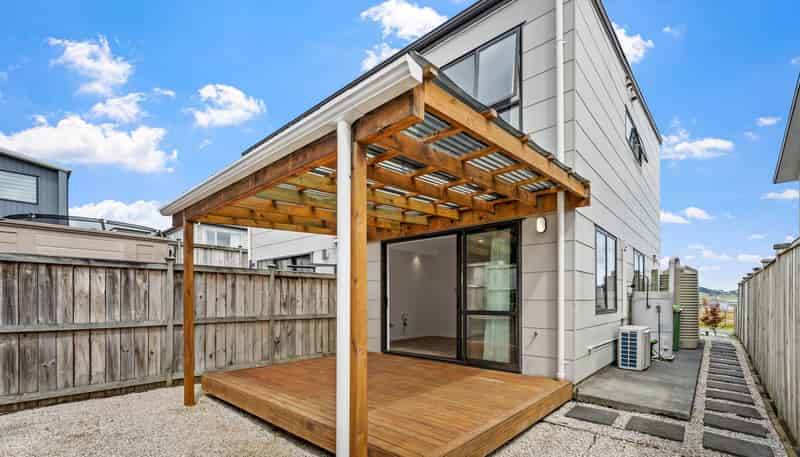 10 Toia Lane, Silverdale