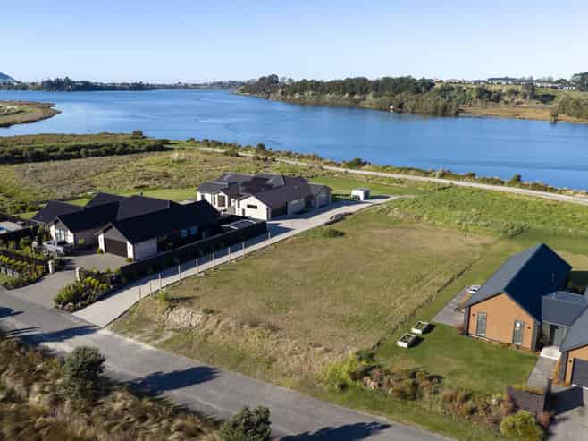 18 Te Ara O Tahataharoa, Te Puna