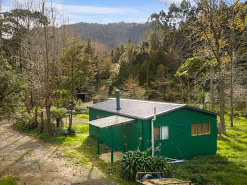 528 Kopu Hikuai  SH25A, Thames