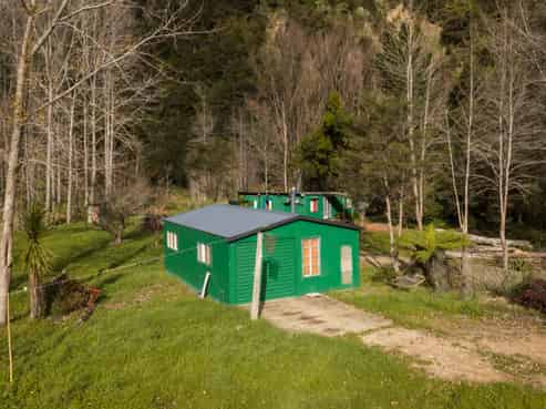 528 Kopu Hikuai  SH25A, Thames