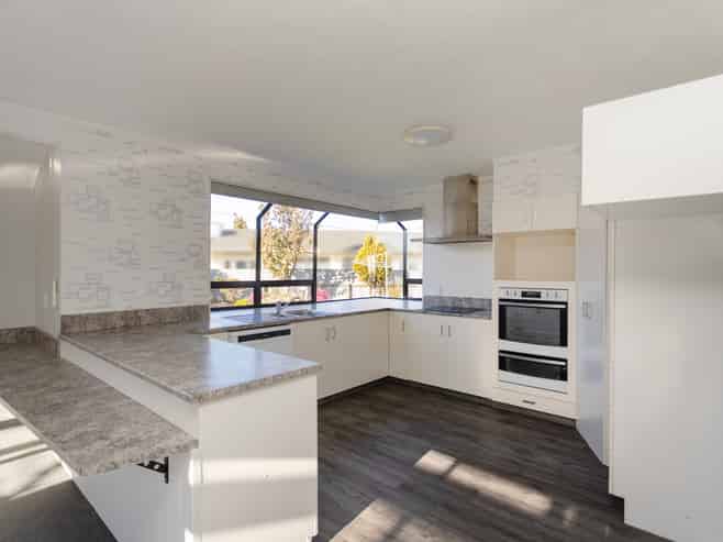 13B Balmoral Street, Oamaru