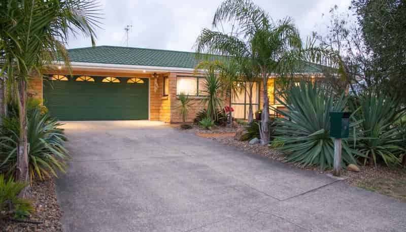 5 Larisa Grove, Papamoa