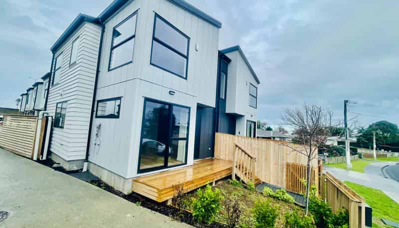 52A Greenmeadows Avenue, Manurewa East