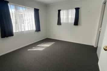 19a Arlette Place, Massey