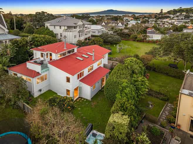 11A Tudor Street, Devonport