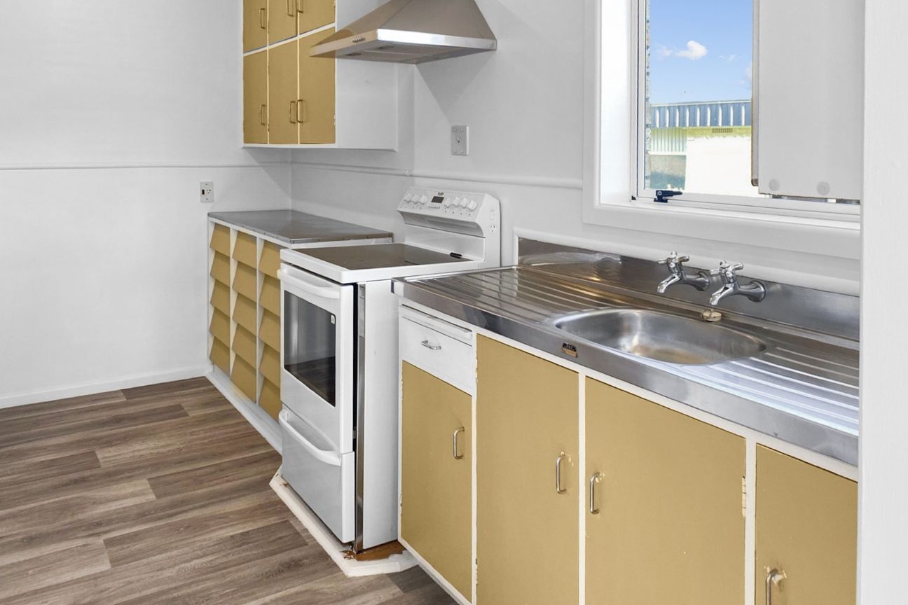 GLENVIEW, HAMILTON - 2 BEDROOMS - Vista 3