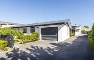 15B Tomes Road, Saint Albans